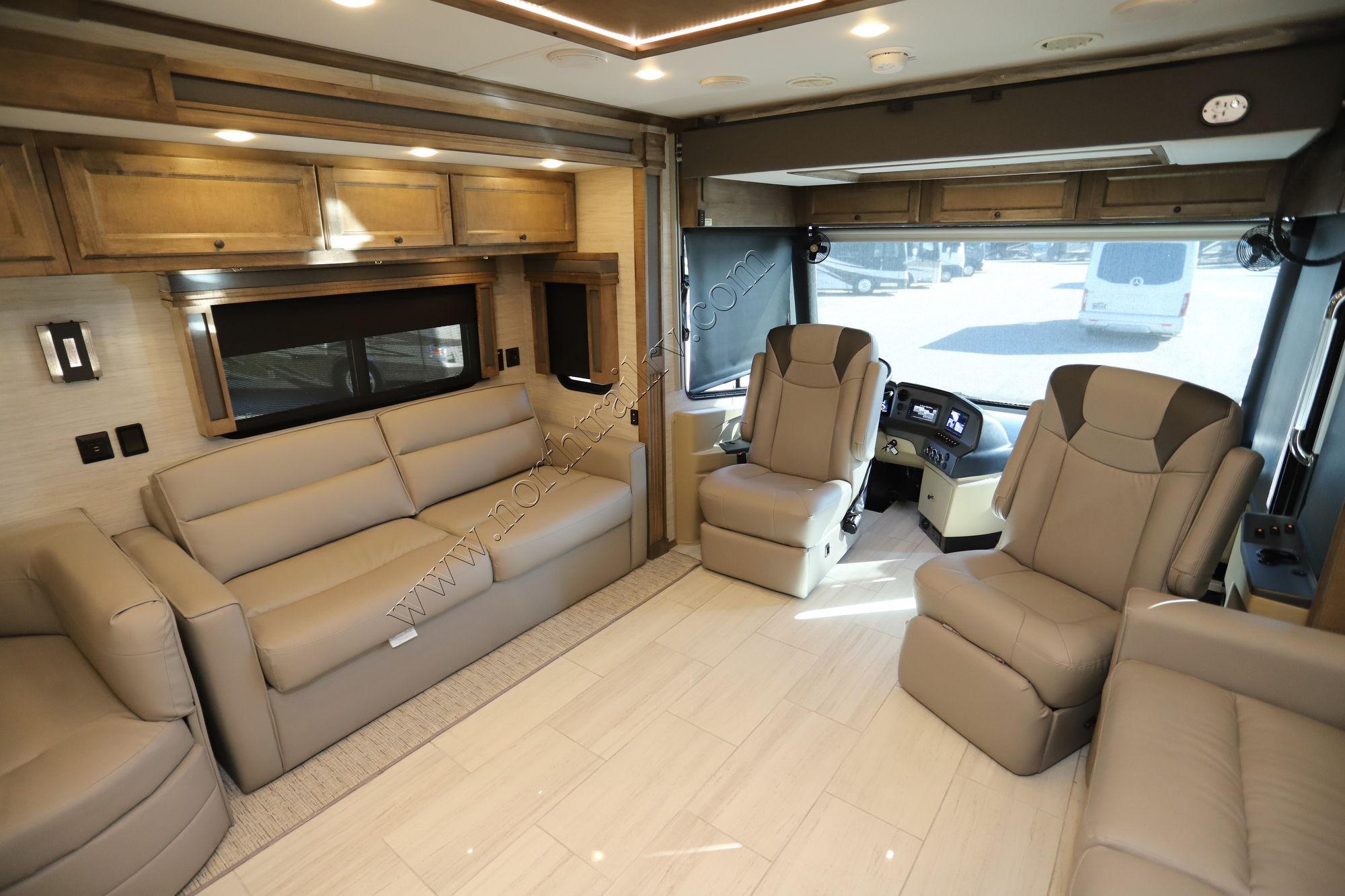 New 2026 Tiffin Motor Homes Allegro Red 37BA Class A Diesel  For Sale