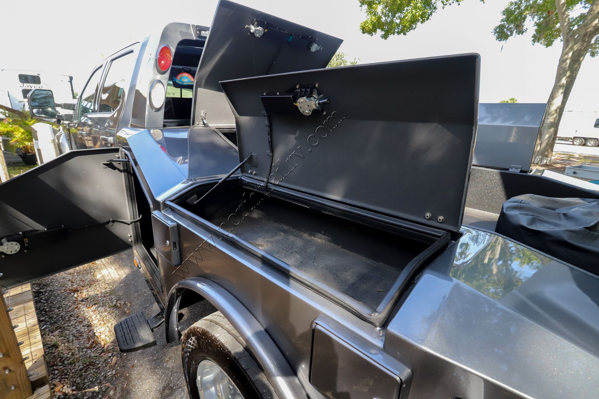 Used 2026 Luxe Elite 39FB Fifth Wheel  For Sale