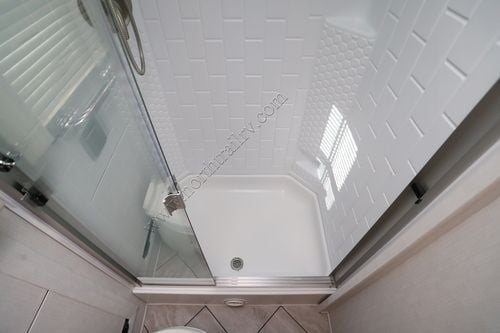 2024 Newmar Bay Star Sport 2813 Class A