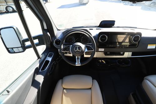 2026 Airstream Atlas AP