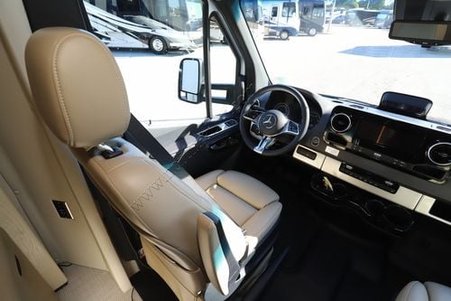 2026 Airstream Atlas AP