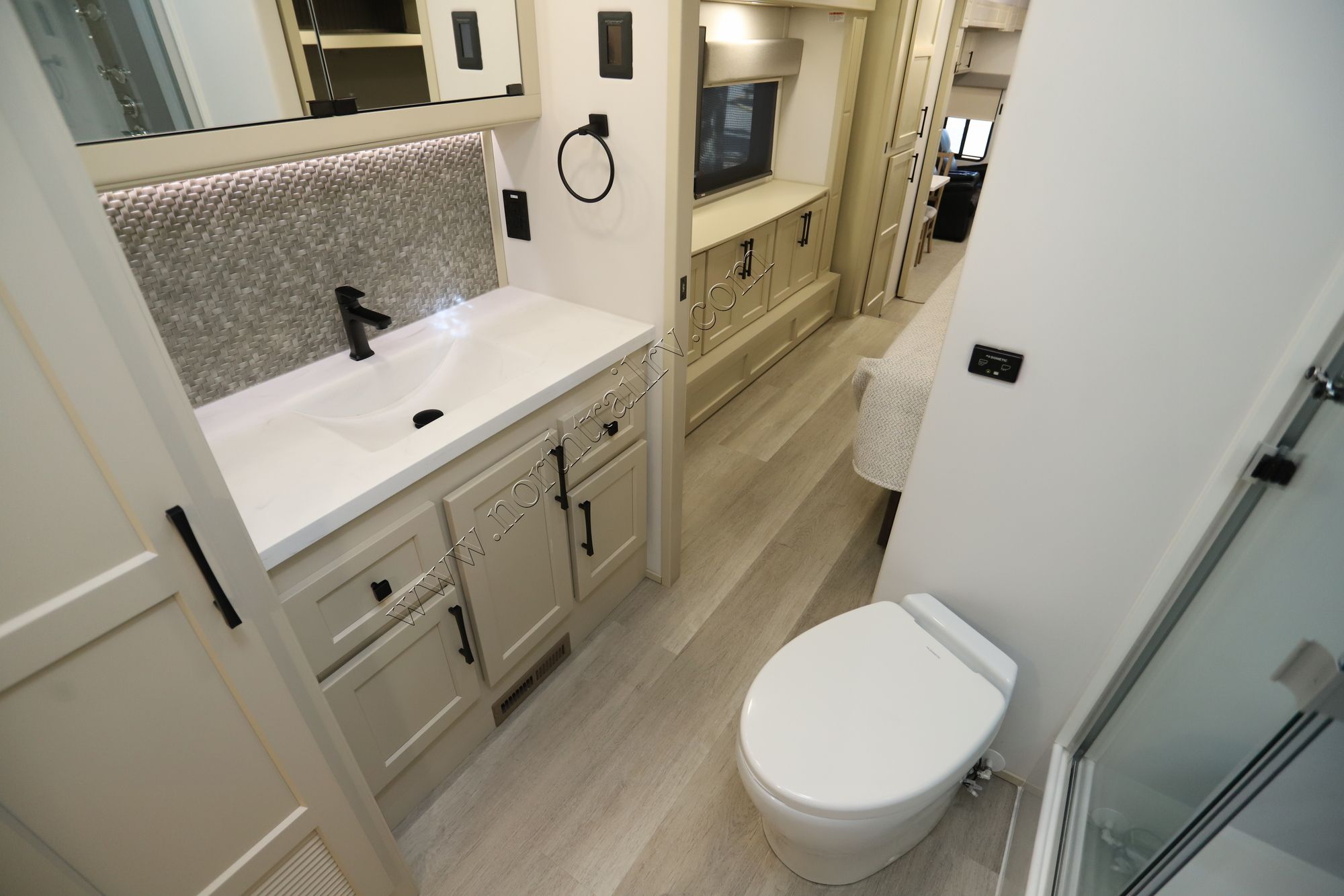 Used 2026 Luxe Elite 39FB Fifth Wheel  For Sale