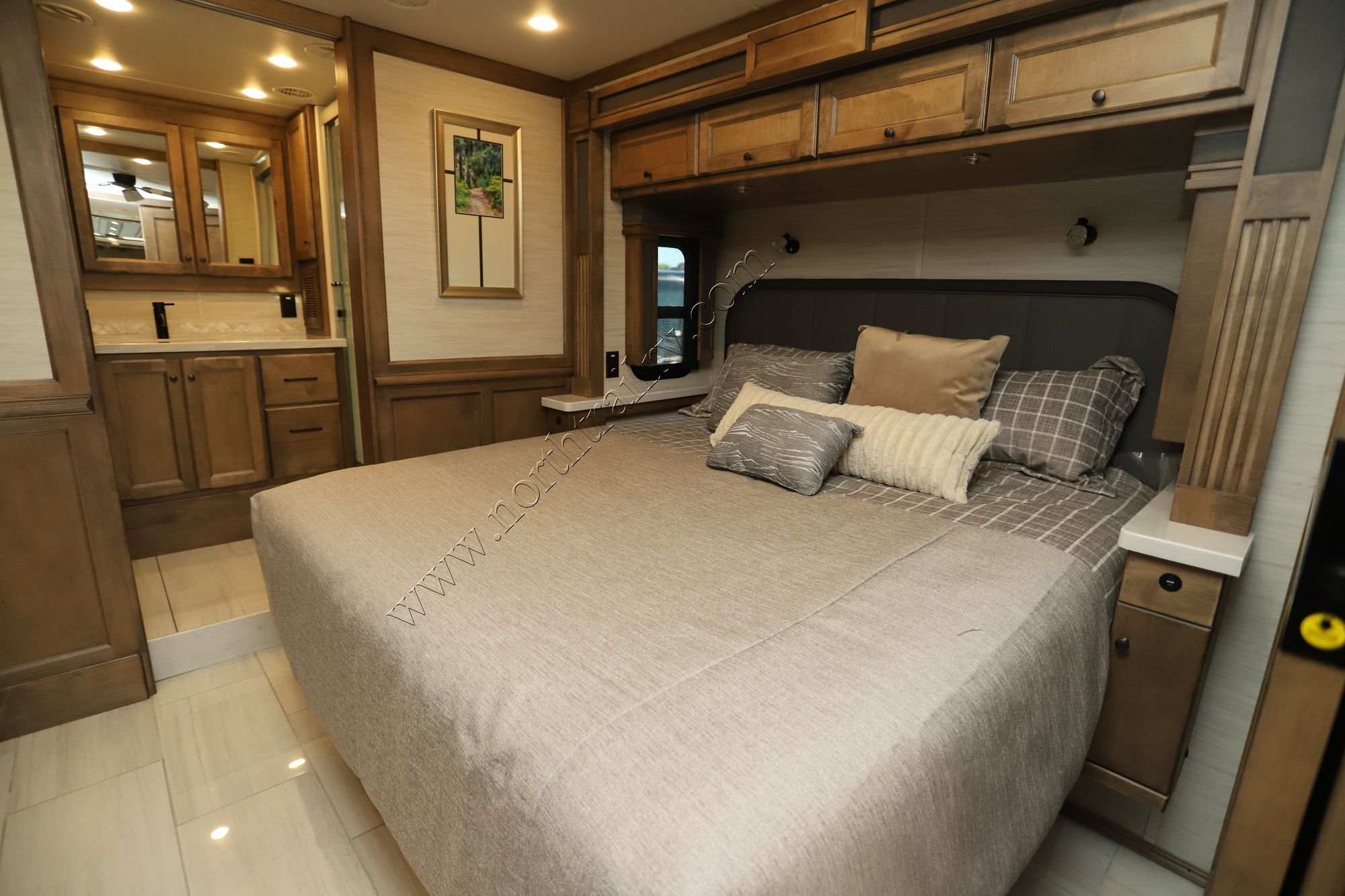 New 2026 Tiffin Motor Homes Allegro Red 37BA Class A Diesel  For Sale