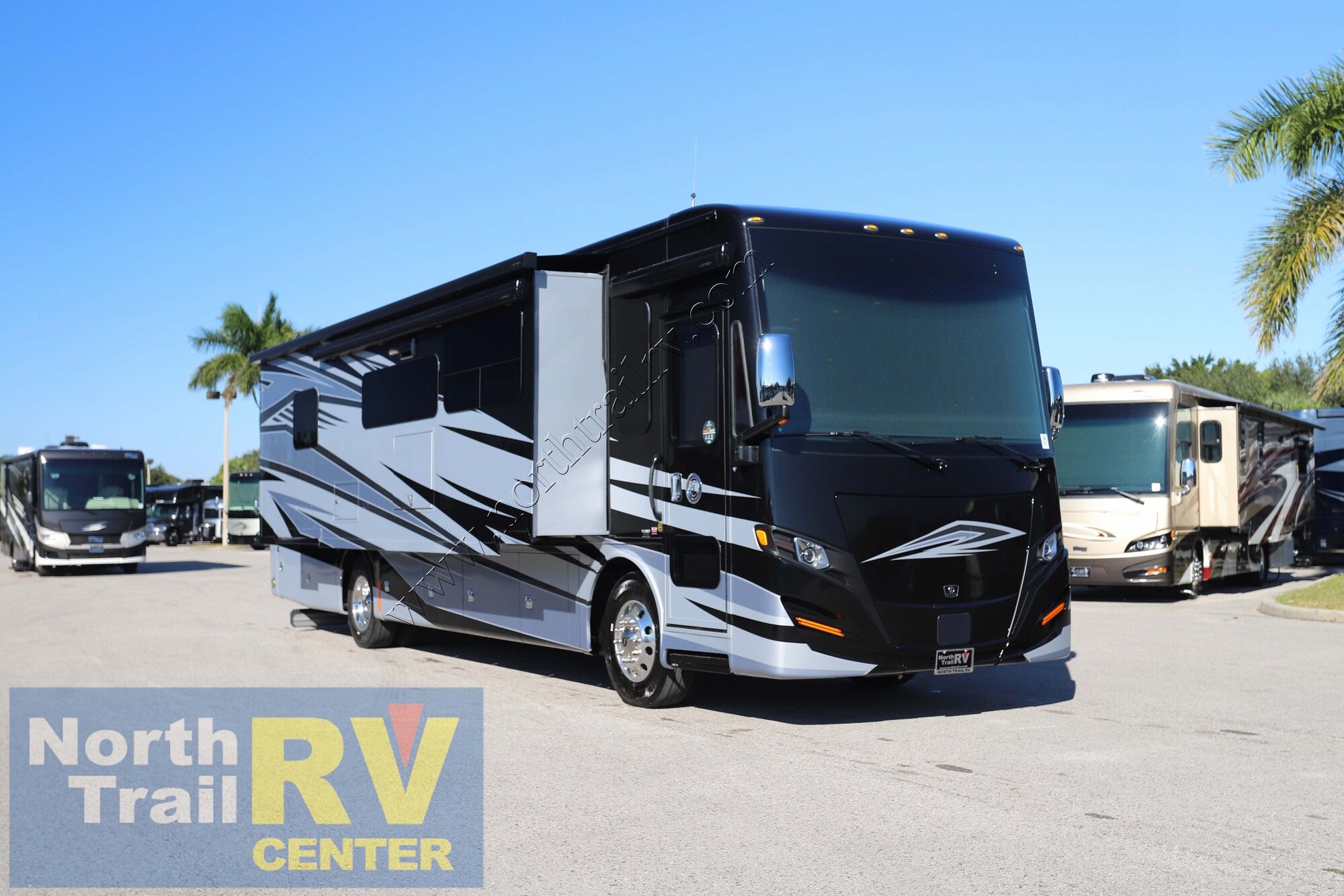 New 2026 Tiffin Motor Homes Allegro Red 37BA Class A Diesel  For Sale