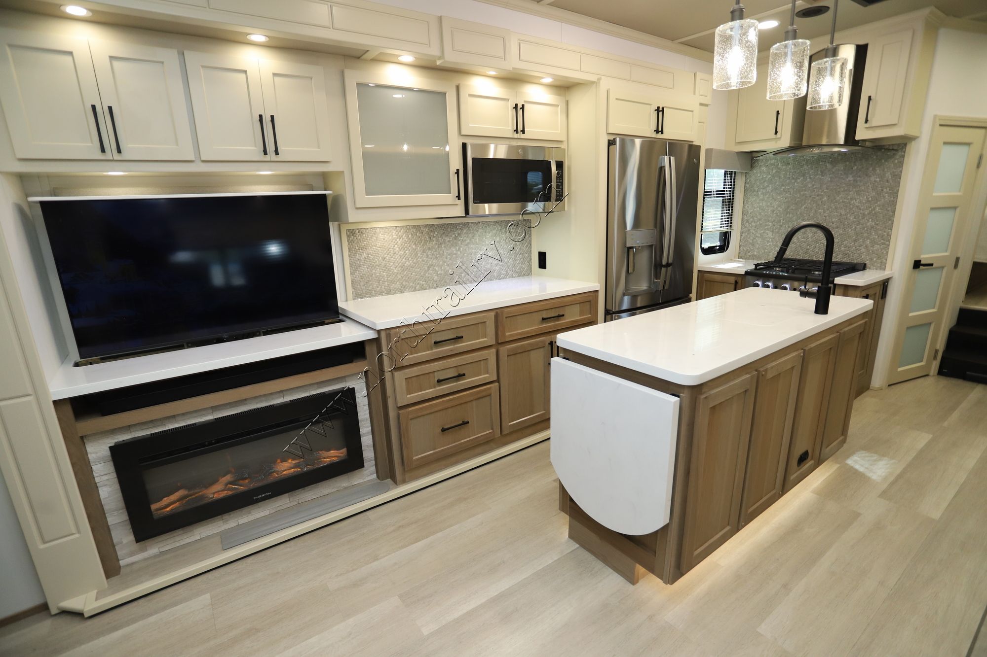 Used 2026 Luxe Elite 39FB Fifth Wheel  For Sale