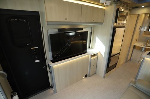 2026 Airstream Atlas AP