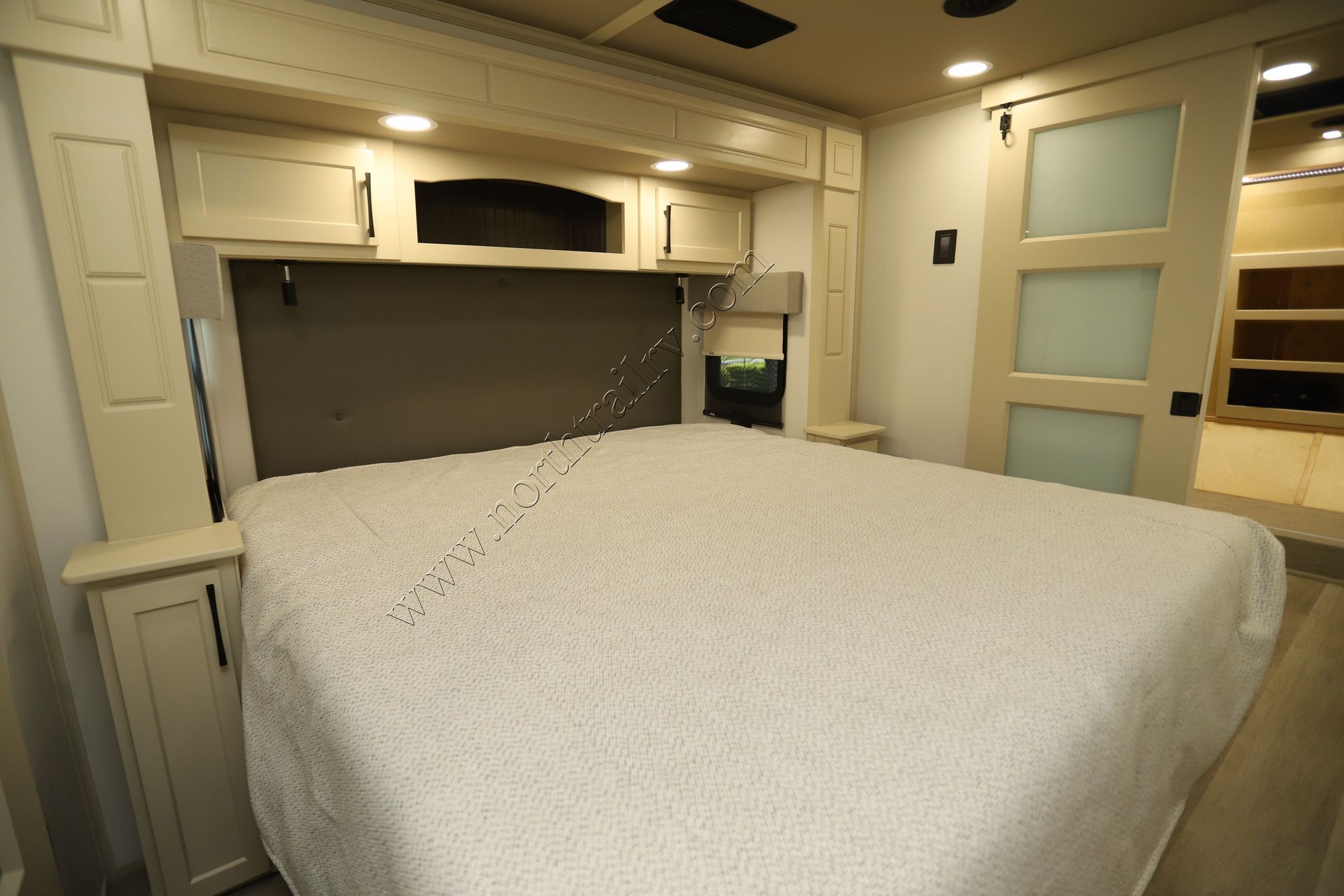 Used 2026 Luxe Elite 39FB Fifth Wheel  For Sale