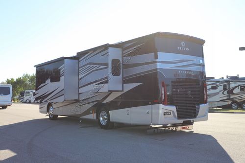 2026 Tiffin Motor Homes Allegro Red 37BA