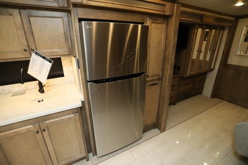 2026 Tiffin Motor Homes Allegro Red 37BA