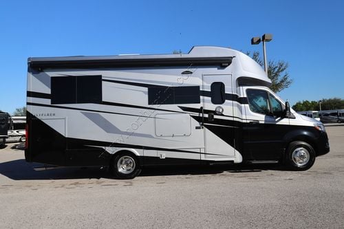 2026 Tiffin Motor Homes Wayfarer 25XLW