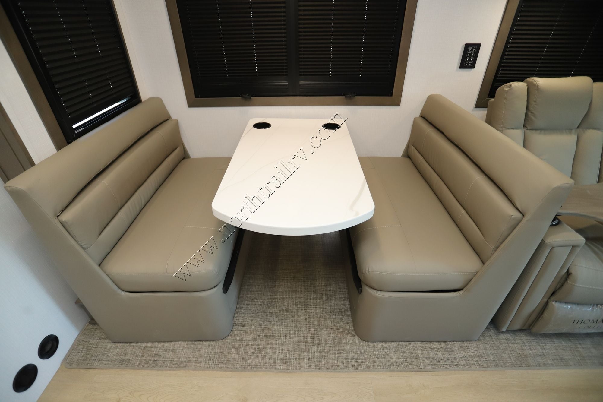 New 2026 Dynamax Dynaquest Xl 3700RB Super C  For Sale