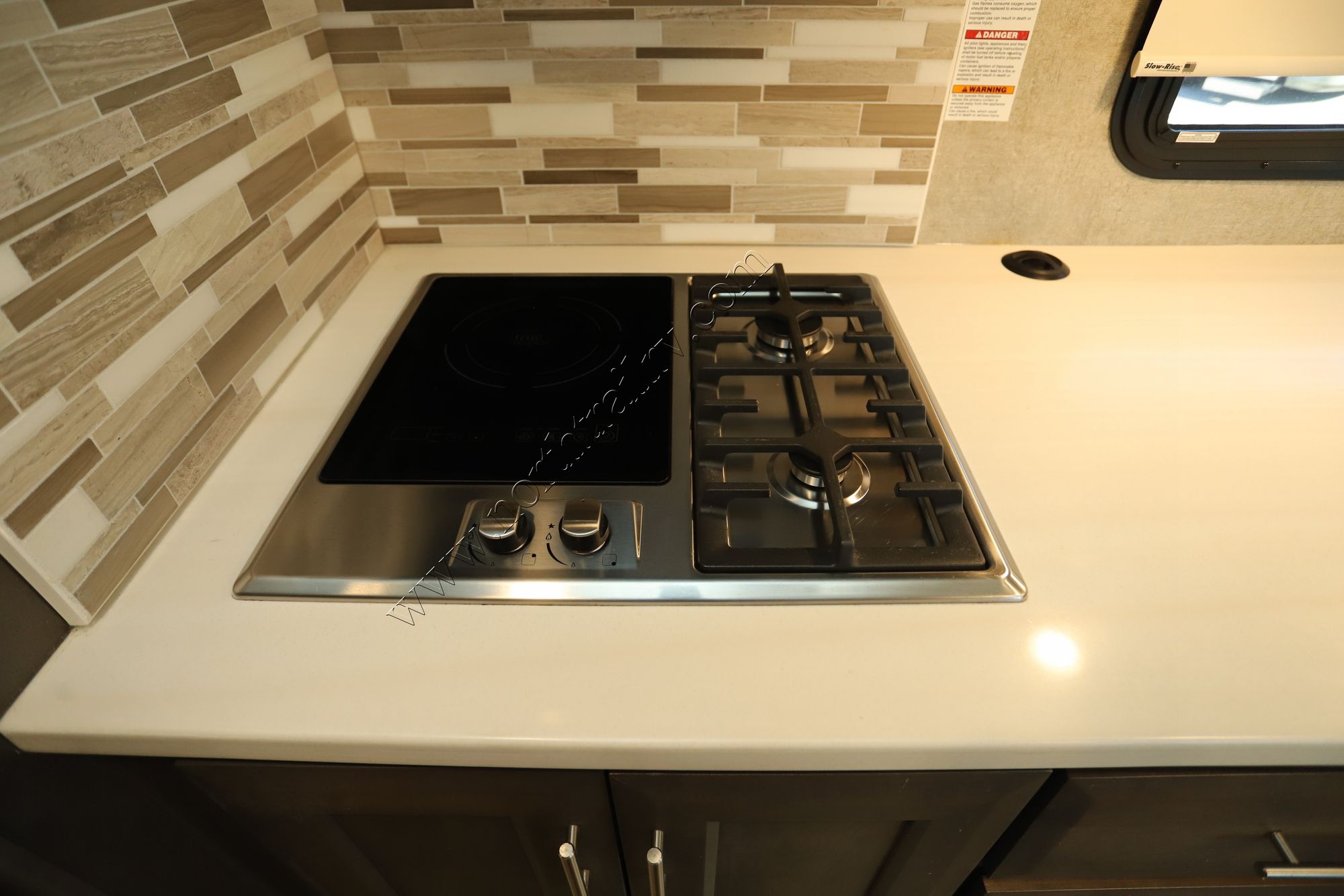 Used 2022 Thor Omni SV34 Super C  For Sale