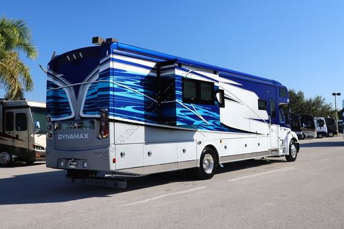 2026 Dynamax Dynaquest Xl 3700RB Super C