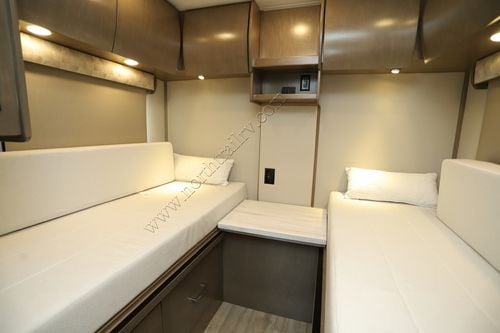 2025 Renegade Rv Vienna 25TBN