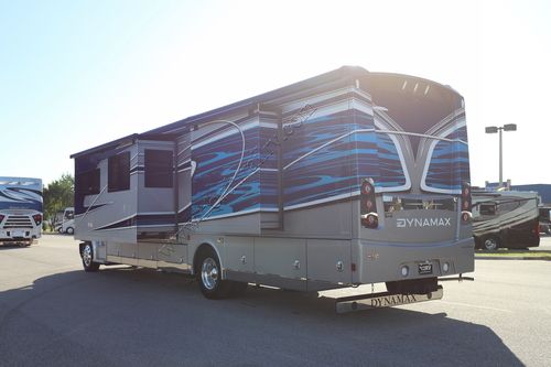 2026 Dynamax Dynaquest Xl 3700RB Super C