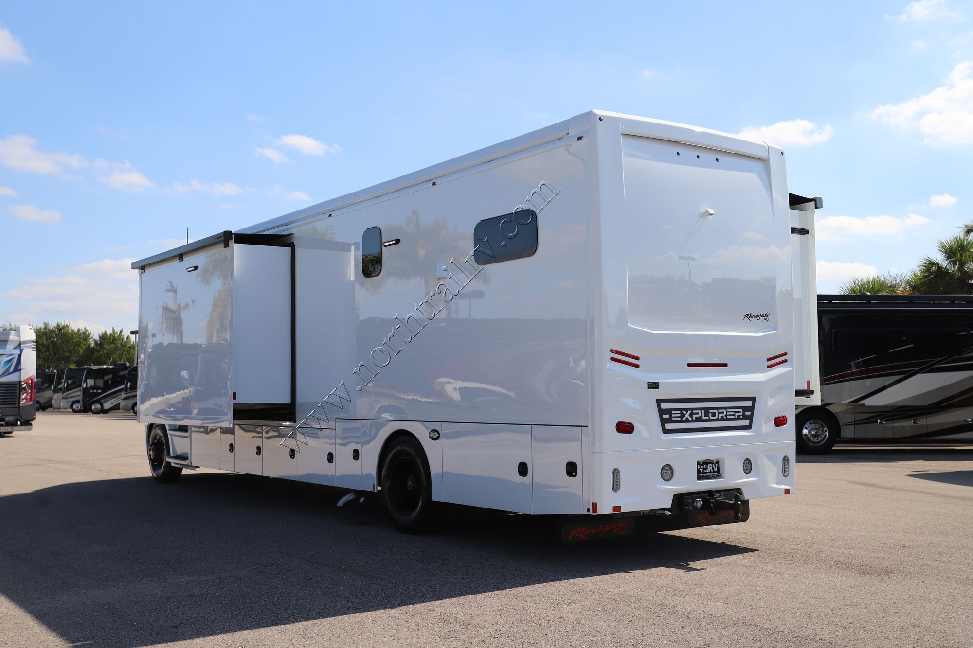 New 2026 Renegade Rv Explorer 40EBH Super C  For Sale