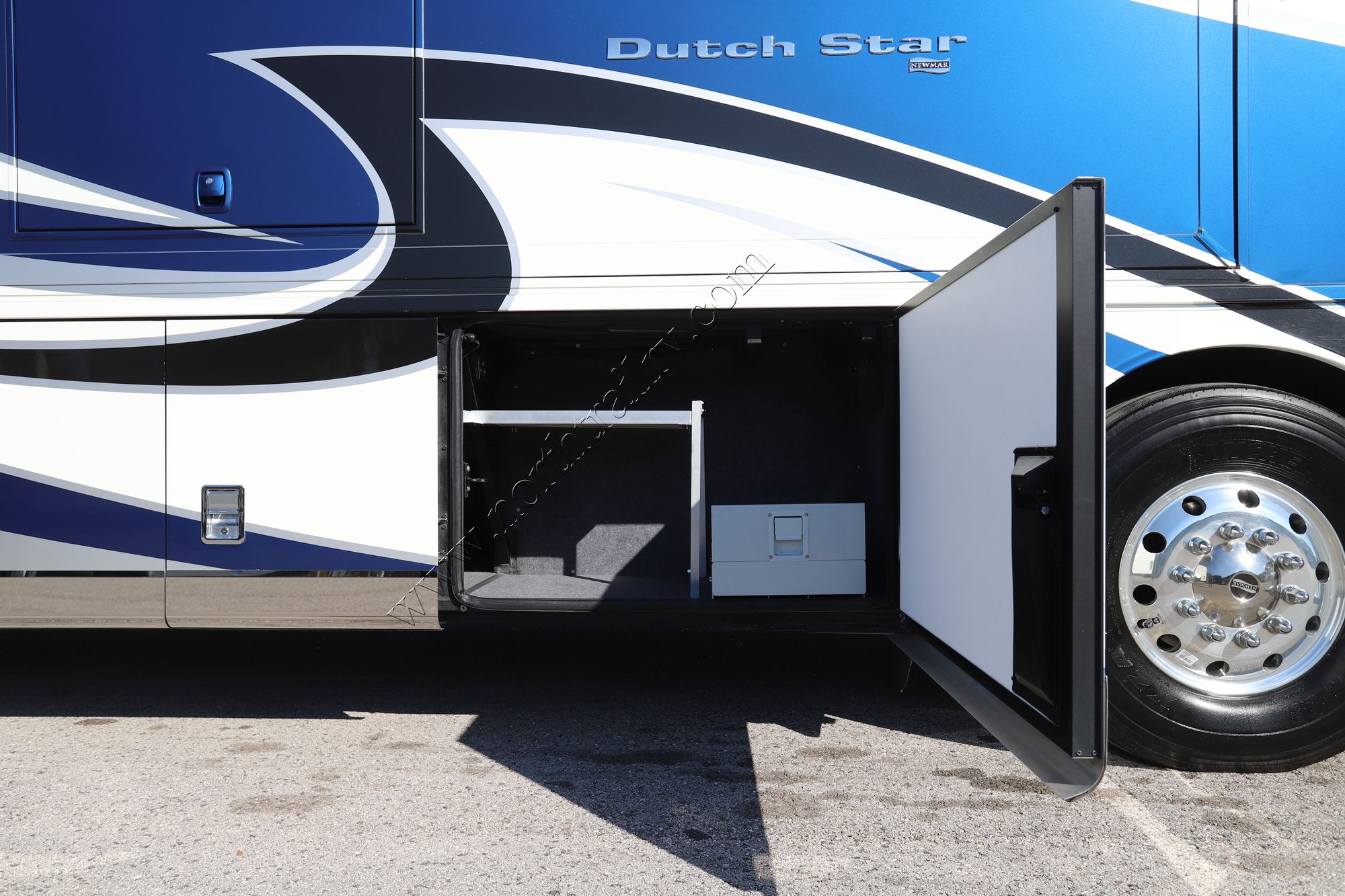 Used 2020 Newmar Dutch Star 4369 Class A  For Sale