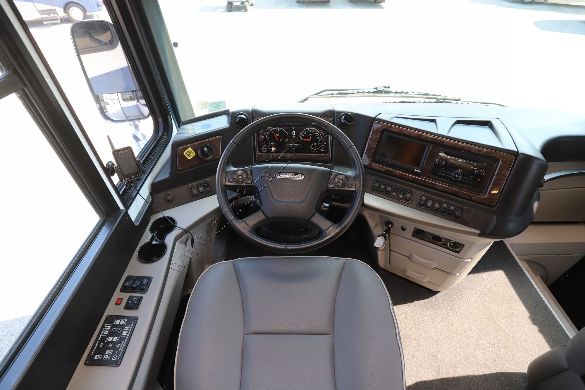 Used 2020 Newmar Dutch Star 4369 Class A  For Sale