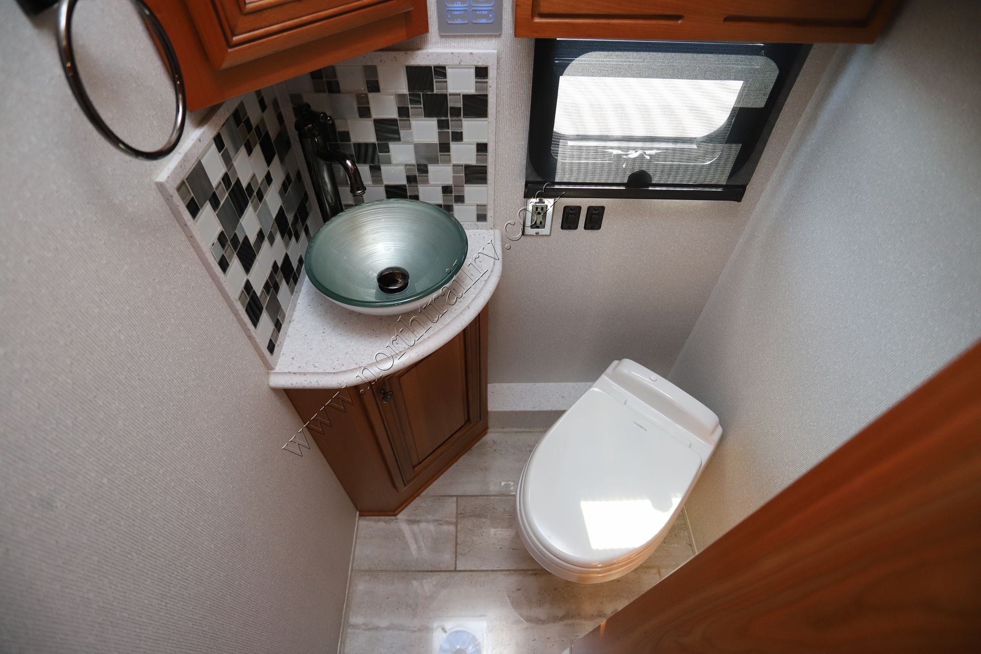 Used 2020 Newmar Dutch Star 4369 Class A  For Sale