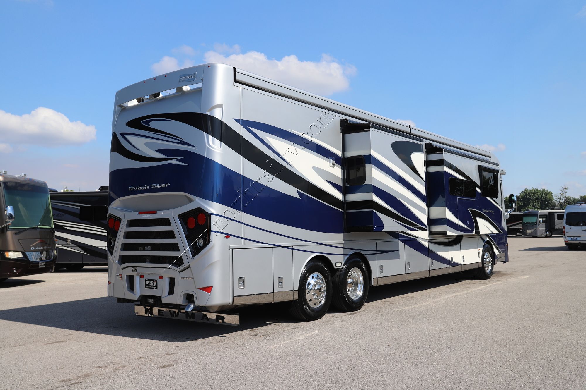 Used 2020 Newmar Dutch Star 4369 Class A  For Sale