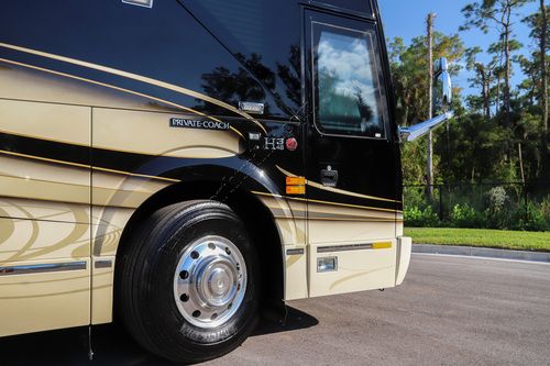2015 Prevost Liberty ELEGANT LADY