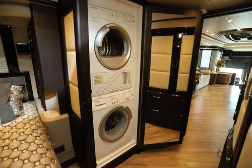 2015 Prevost Liberty ELEGANT LADY