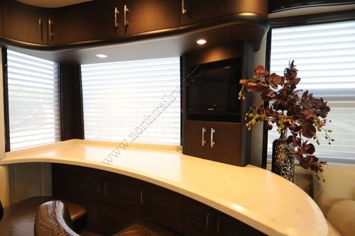 2015 Prevost Liberty ELEGANT LADY