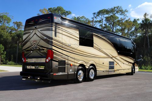 2015 Prevost Liberty ELEGANT LADY