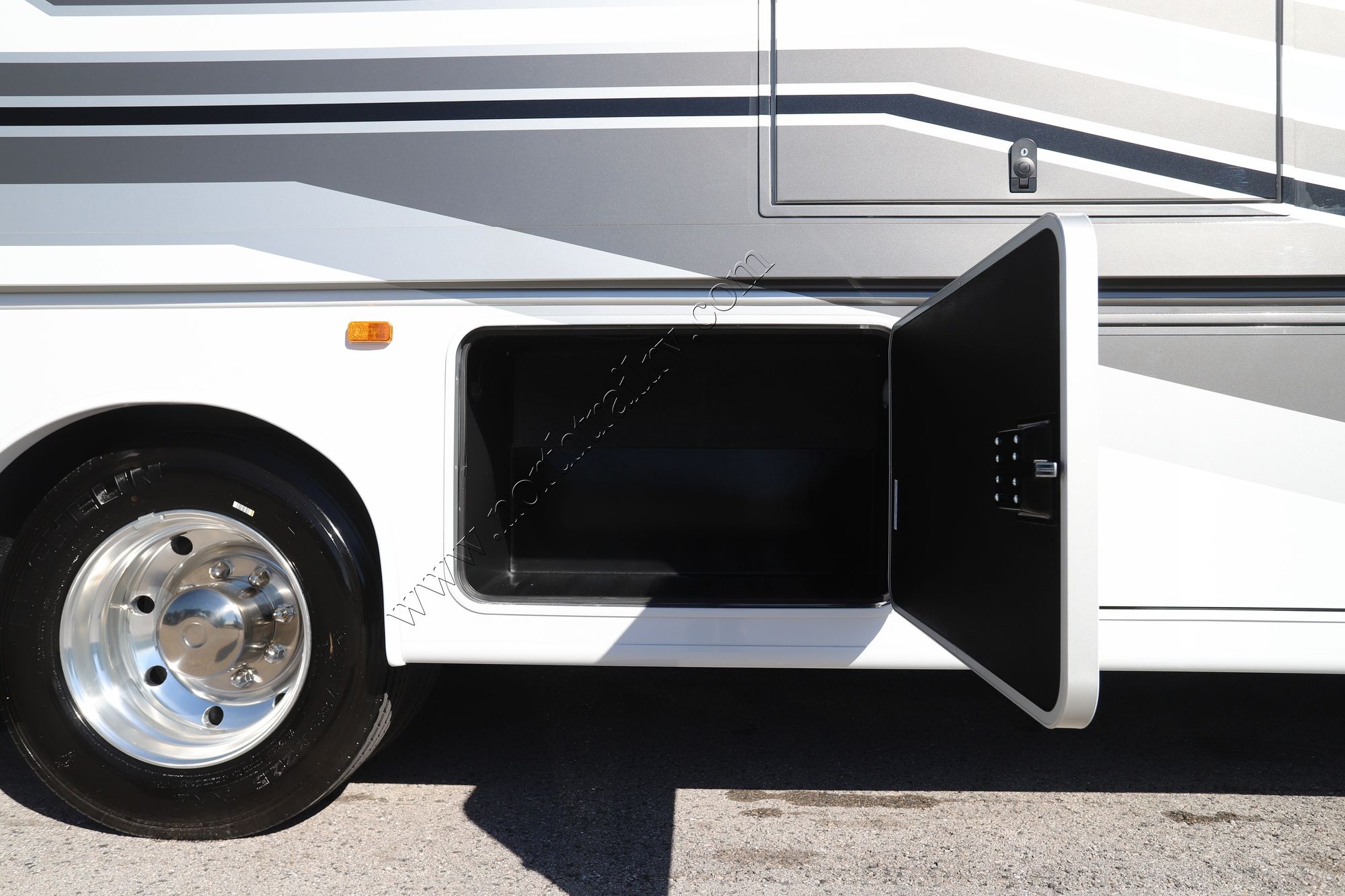 New 2026 Jayco Precept 36C Class A  For Sale