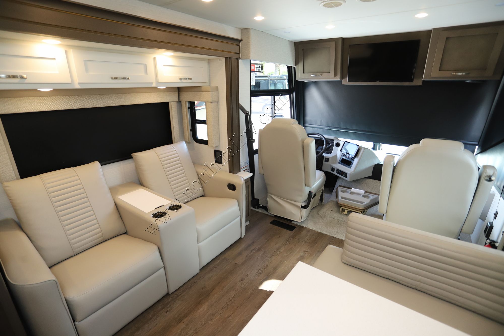 New 2026 Newmar Bay Star 3114 Class A  For Sale