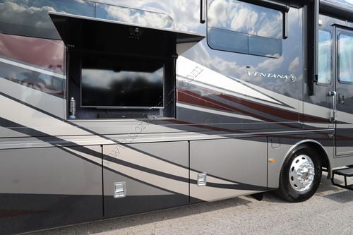 2018 Newmar Ventana 4037