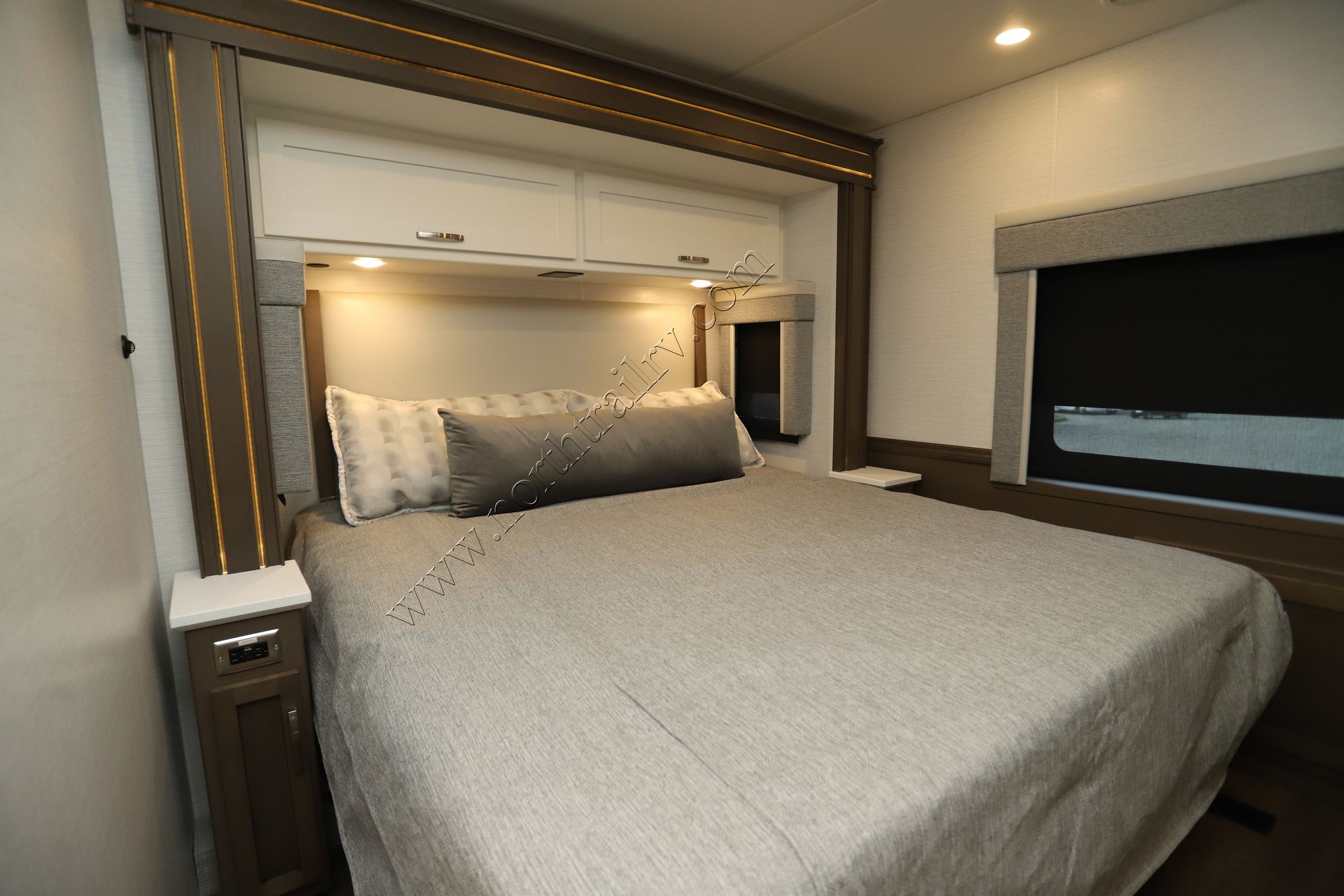 New 2026 Newmar Bay Star 3114 Class A  For Sale