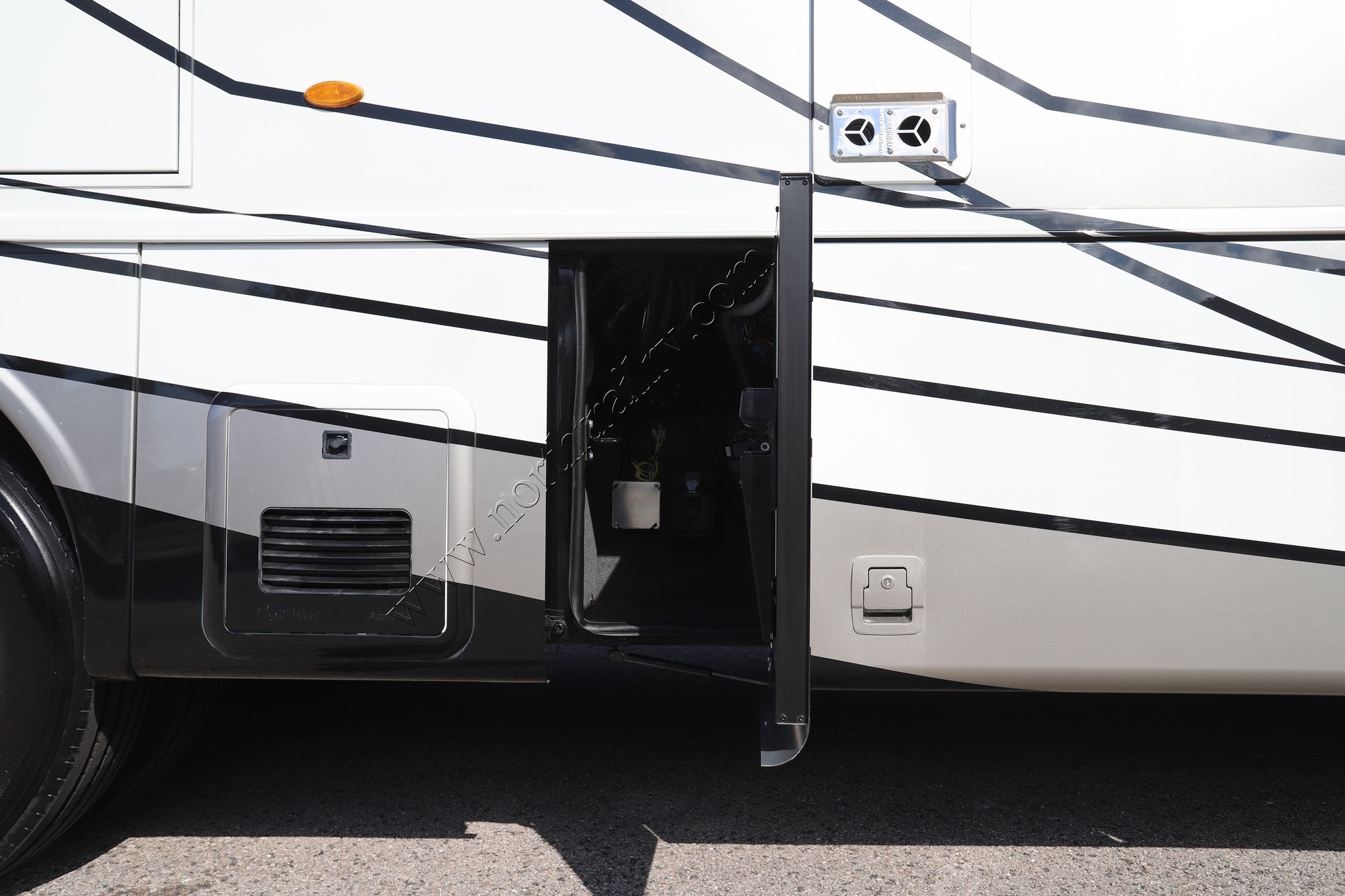 New 2026 Newmar Bay Star 3114 Class A  For Sale