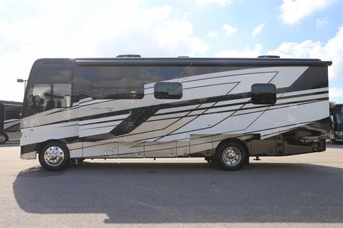 2026 Newmar Bay Star 3114