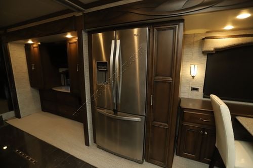 2018 Newmar Ventana 4037