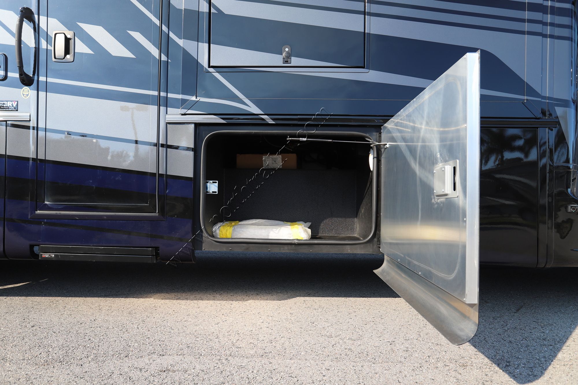 New 2026 Tiffin Motor Homes Allegro Bay 38BB Super C  For Sale