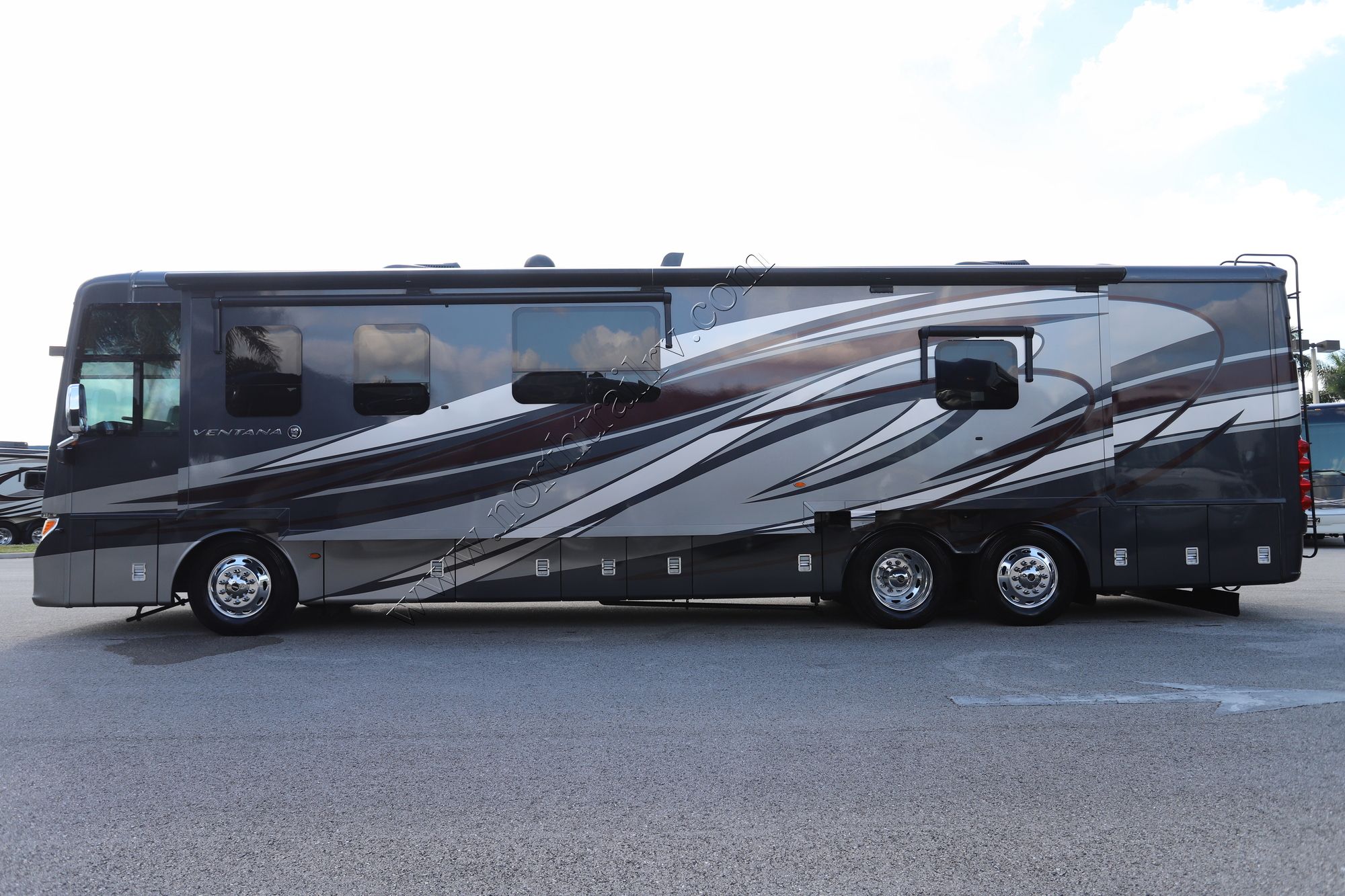 Used 2018 Newmar Ventana 4037 Class A  For Sale