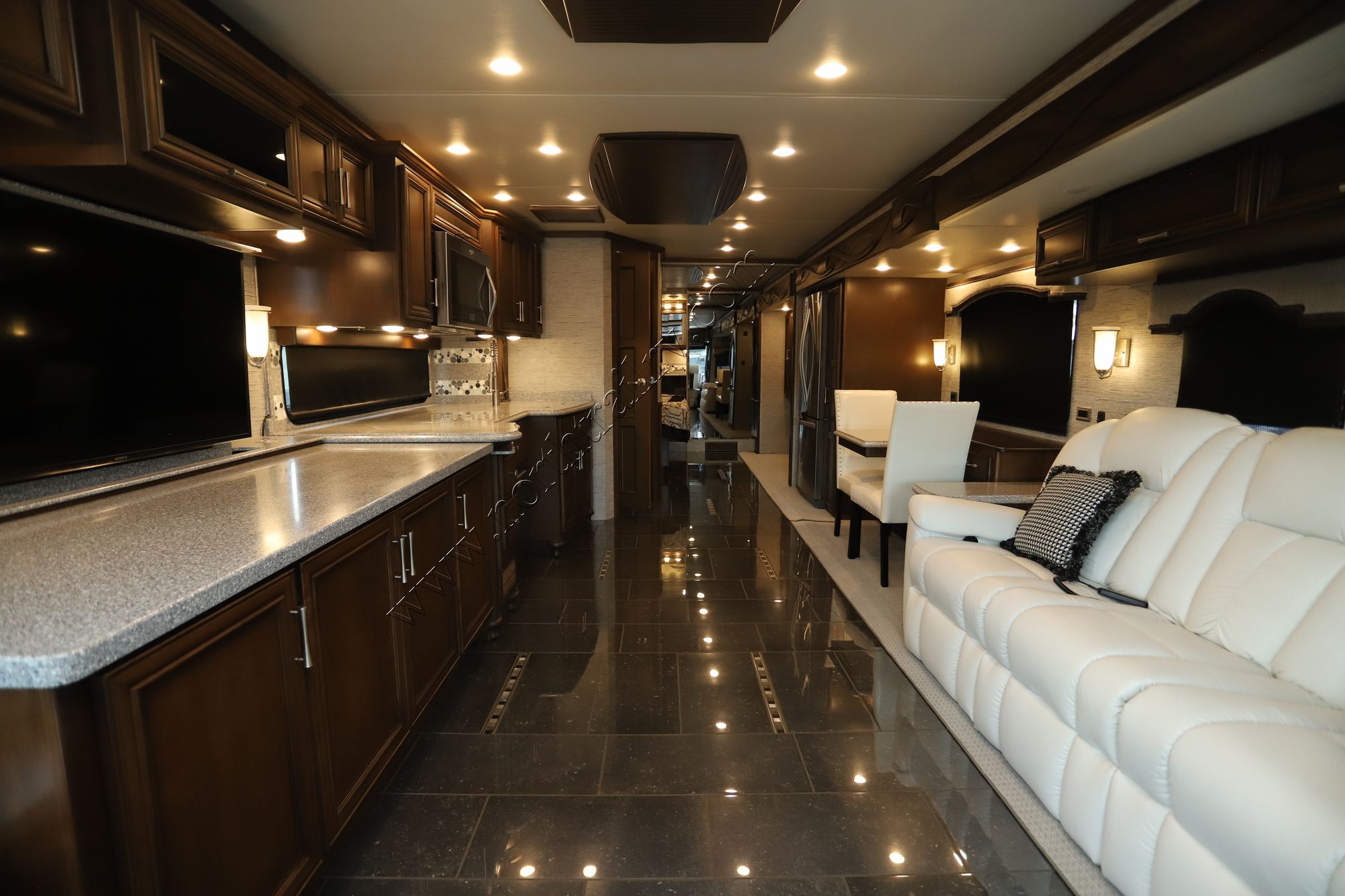 Used 2018 Newmar Ventana 4037 Class A  For Sale