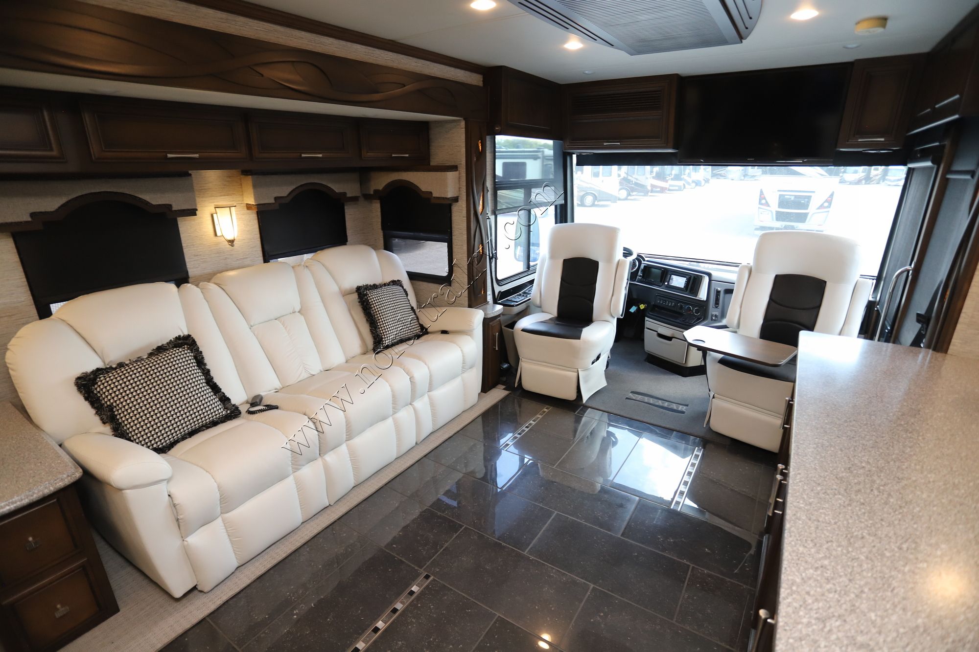Used 2018 Newmar Ventana 4037 Class A  For Sale