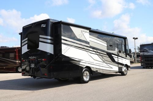 2026 Newmar Bay Star 3114