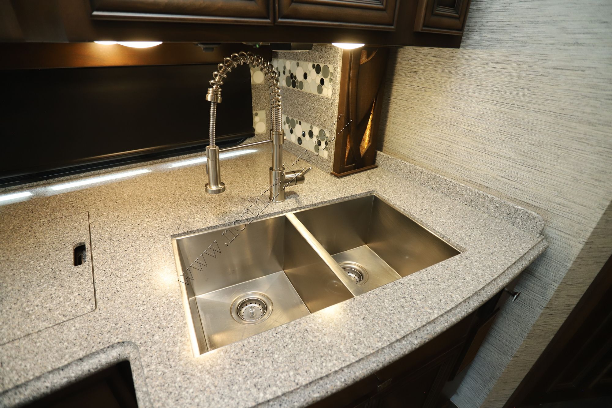 Used 2018 Newmar Ventana 4037 Class A  For Sale