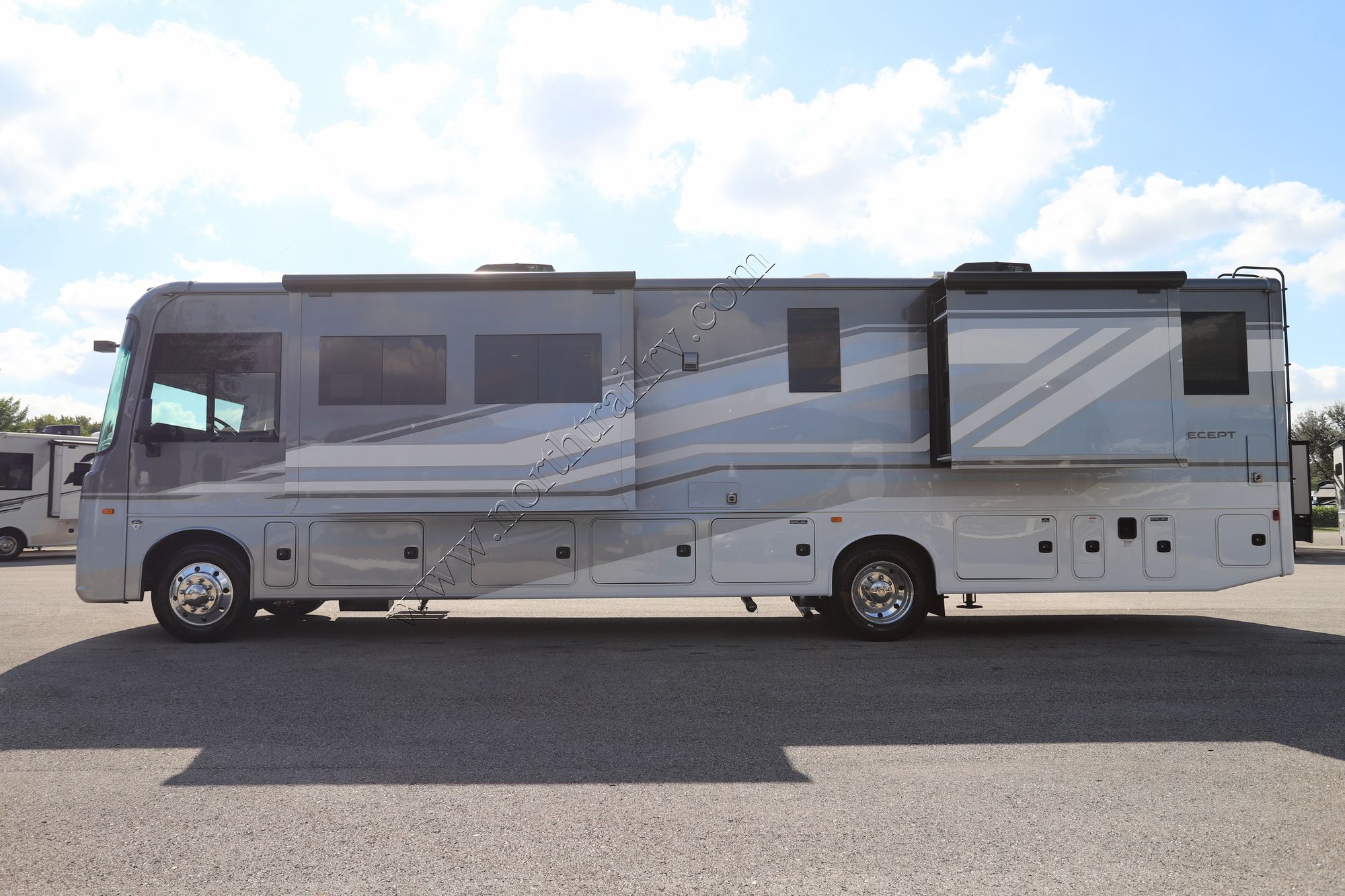 New 2026 Jayco Precept 36C Class A  For Sale