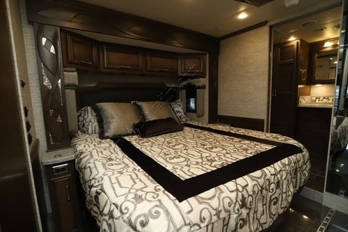 2018 Newmar Ventana 4037
