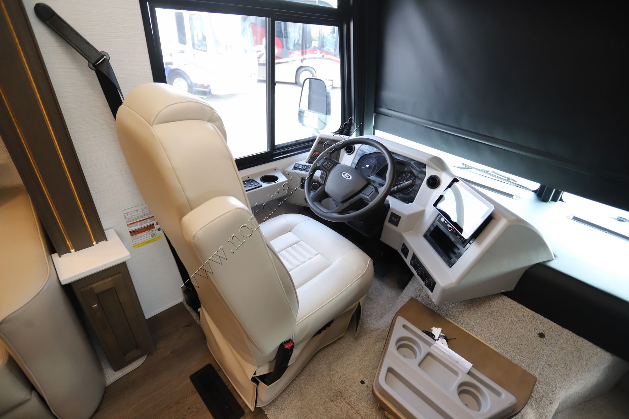 New 2026 Newmar Bay Star 3114 Class A  For Sale