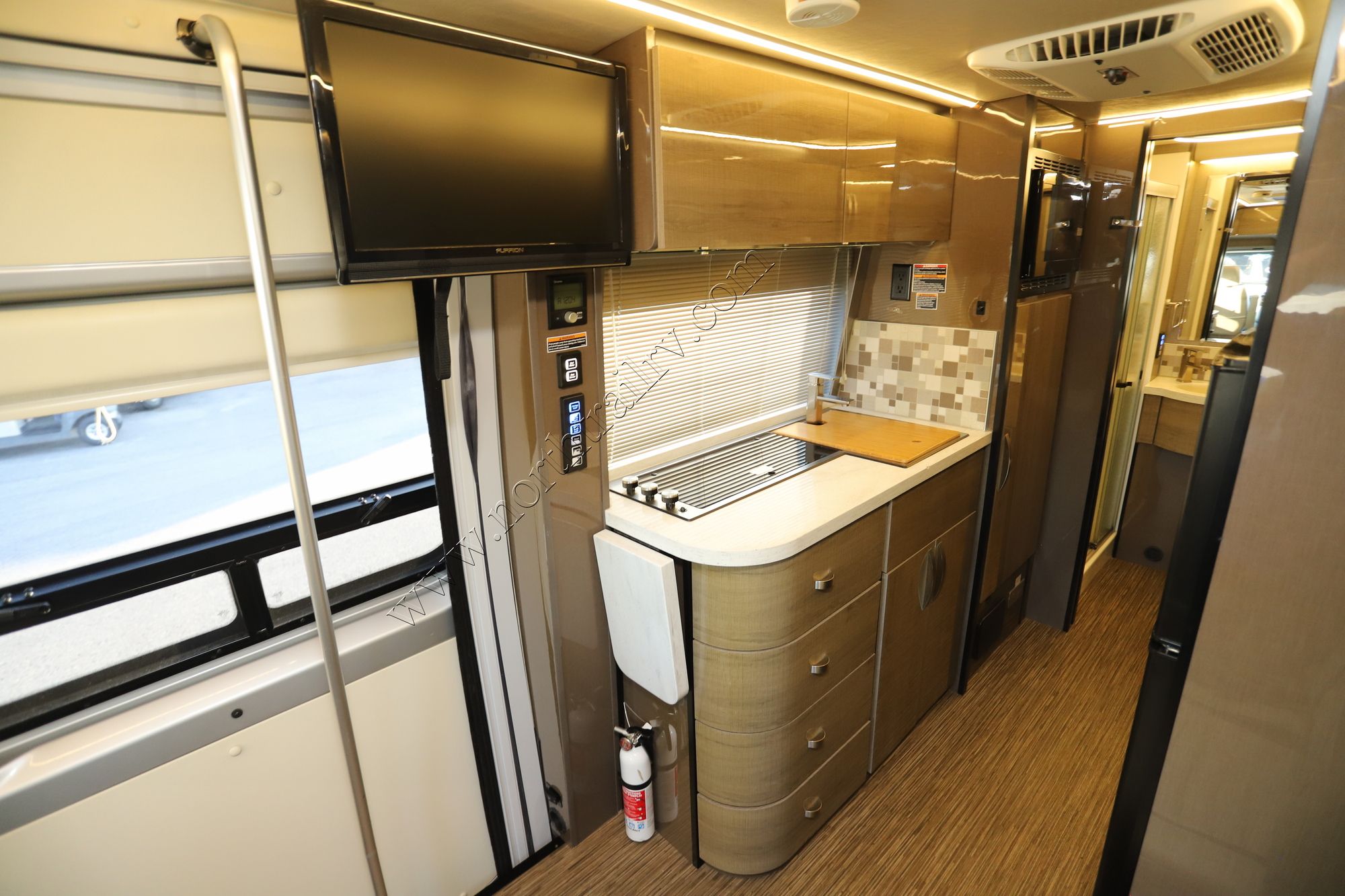 Used 2018 Winnebago Era 70M Class B  For Sale