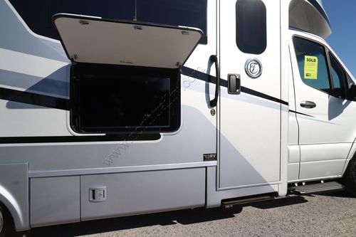 2026 Tiffin Motor Homes Wayfarer 25XRW
