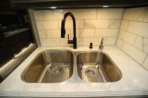 2023 Tiffin Motor Homes Allegro Bus 35CP