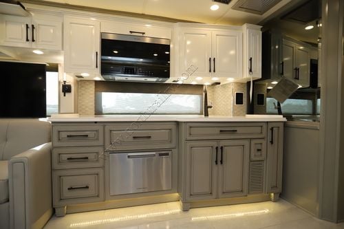 2026 Newmar London Aire 4551