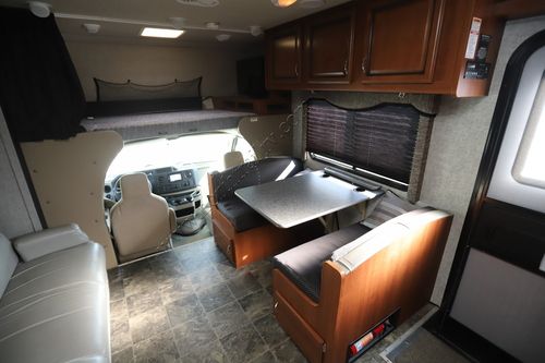 2015 Fleetwood Tioga Ranger 31D