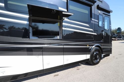 2026 Newmar London Aire 4551